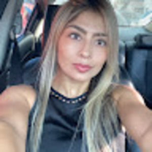 Meet your Posher, Camila